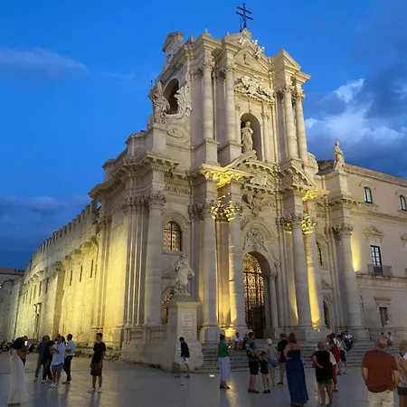 Casa Al Teatro - Ortigia 公寓